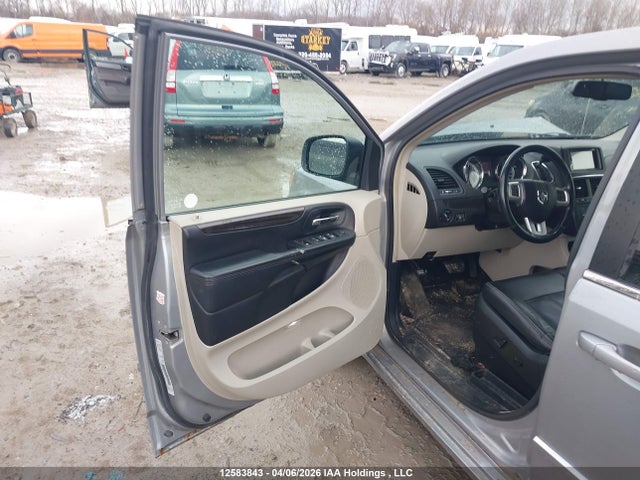 12583843 :رقم المزاد ، 2C4RDGDG1FR603291 vin ، 2015 Dodge Grand Caravan Crew مزاد بيع