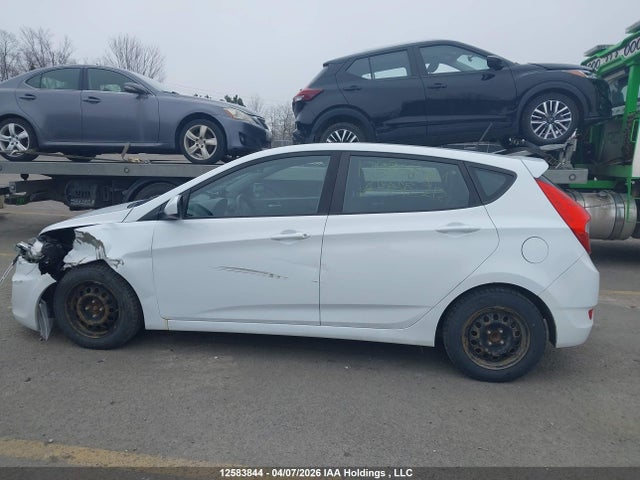 KMHCT5AE8HU342212 Hyundai Accent