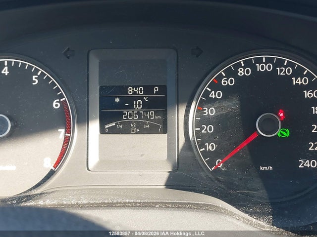 12583857 :رقم المزاد ، 3VWDK7AJXBM364712 vin ، 2011 Volkswagen Jetta مزاد بيع