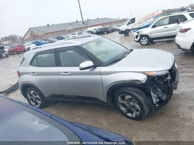 12583858 :رقم المزاد ، KMHRC8A30SU360317 vin ، 2025 Hyundai Venue Ultimate W/black Interior (ivt) مزاد بيع