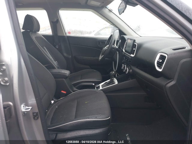 12583858 :رقم المزاد ، KMHRC8A30SU360317 vin ، 2025 Hyundai Venue Ultimate W/black Interior (ivt) مزاد بيع