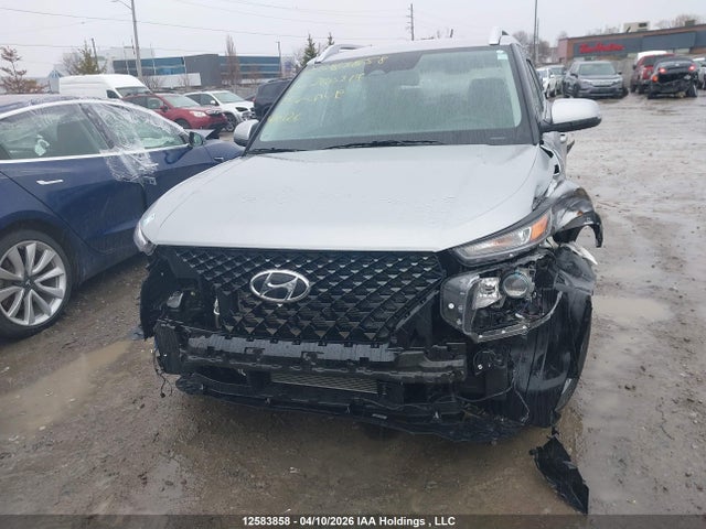 12583858 :رقم المزاد ، KMHRC8A30SU360317 vin ، 2025 Hyundai Venue Ultimate W/black Interior (ivt) مزاد بيع
