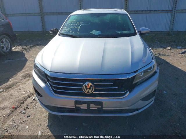 12583863 :رقم المزاد ، 1VWBA7A39MC012883 vin ، 2021 Volkswagen Passat Highline مزاد بيع