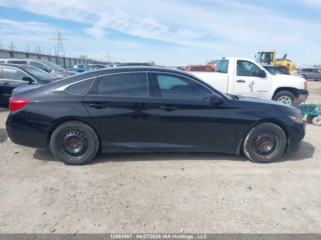 1HGCV1F33JA800570 Honda Accord Sport
