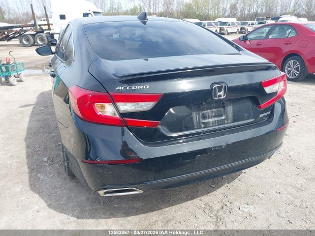1HGCV1F33JA800570 Honda Accord Sport
