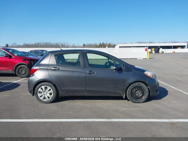 2012 Toyota Yaris მანქანა იყიდება აუქციონზე, vin: JTDKTUD36CD526013, აუქციონის ნომერი: 12583868