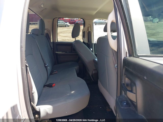 12583869 :رقم المزاد ، 1C6RR7FT2JS219661 vin ، 2018 Ram 1500 St مزاد بيع