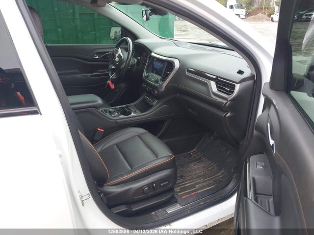 1GKKNLLS3NZ108869 GMC Acadia At4
