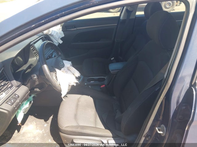 12583890 :رقم المزاد ، KMHD84LF3HU182357 vin ، 2017 Hyundai Elantra Se/value/limited مزاد بيع
