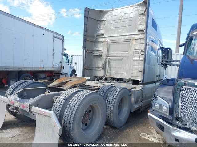 Volvo VNL 2020 4V4NC9EH5LN254640 Image 4