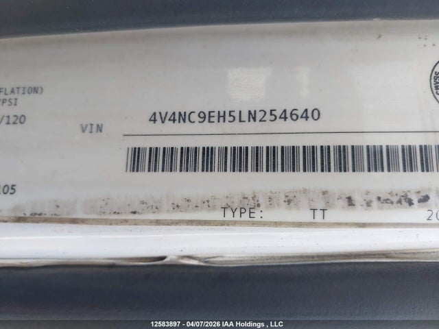 Volvo VNL 2020 4V4NC9EH5LN254640 Image 9