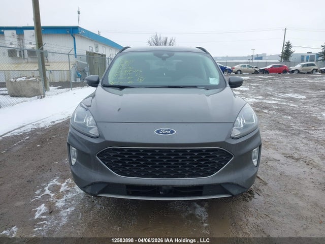 1FMCU9H63MUA03905 Ford ESCAPE SEL