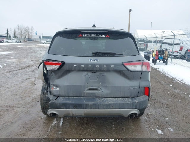 1FMCU9H63MUA03905 Ford ESCAPE SEL