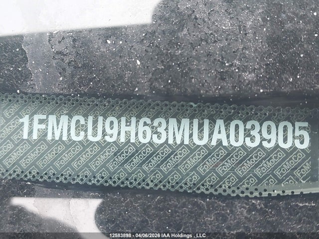 1FMCU9H63MUA03905 Ford ESCAPE SEL