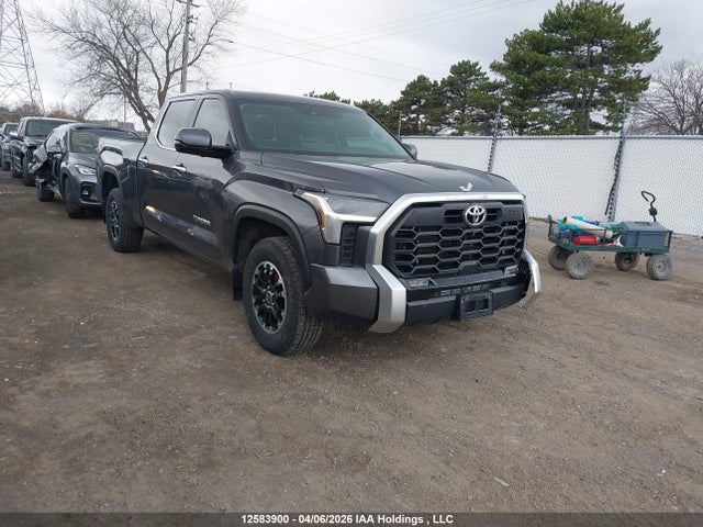 2024 Toyota Tundra Crewmax Limited მანქანა იყიდება აუქციონზე, vin: 5TFJA5ECXRX035425, აუქციონის ნომერი: 12583900