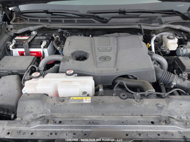 2024 Toyota Tundra Crewmax Limited მანქანა იყიდება აუქციონზე, vin: 5TFJA5ECXRX035425, აუქციონის ნომერი: 12583900
