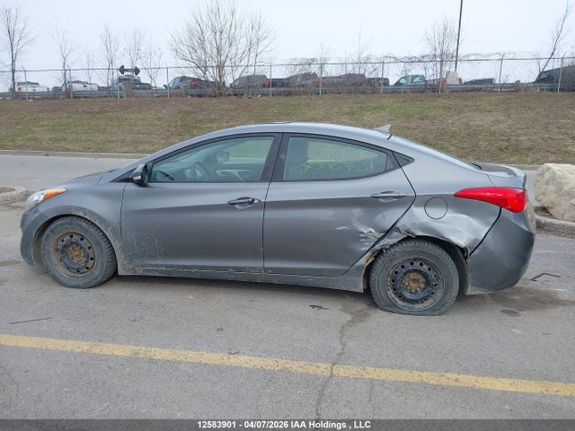 2012 Hyundai Elantra მანქანა იყიდება აუქციონზე, vin: 5NPDH4AEXCH135277, აუქციონის ნომერი: 12583901