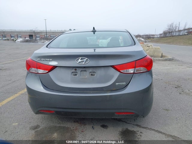 2012 Hyundai Elantra მანქანა იყიდება აუქციონზე, vin: 5NPDH4AEXCH135277, აუქციონის ნომერი: 12583901