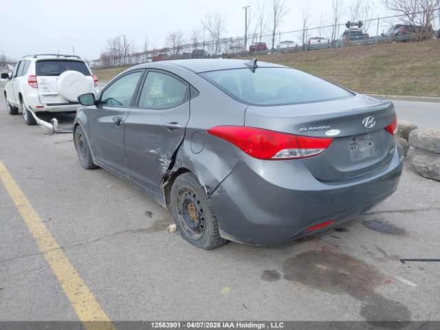 2012 Hyundai Elantra მანქანა იყიდება აუქციონზე, vin: 5NPDH4AEXCH135277, აუქციონის ნომერი: 12583901