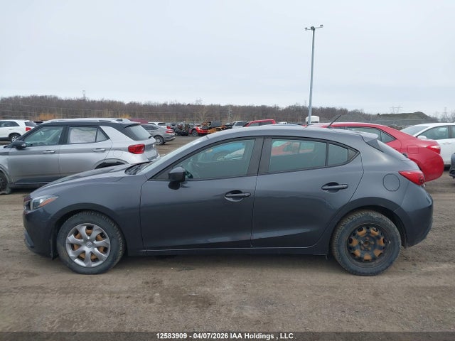 3MZBM1K77FM203869 Mazda 3 SPORT