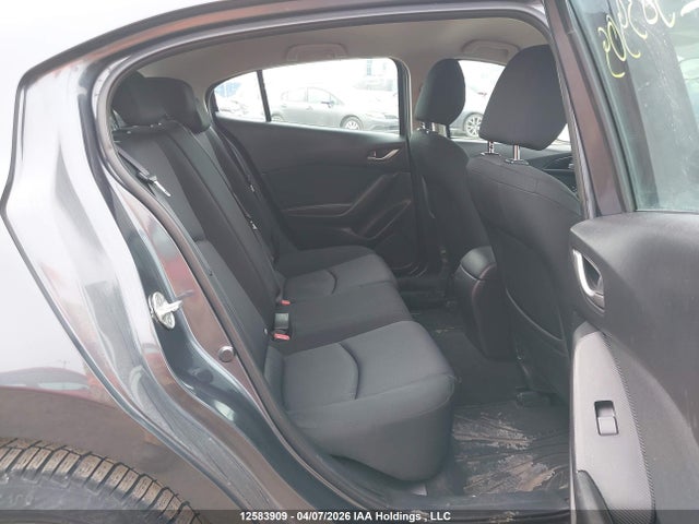 3MZBM1K77FM203869 Mazda 3 SPORT