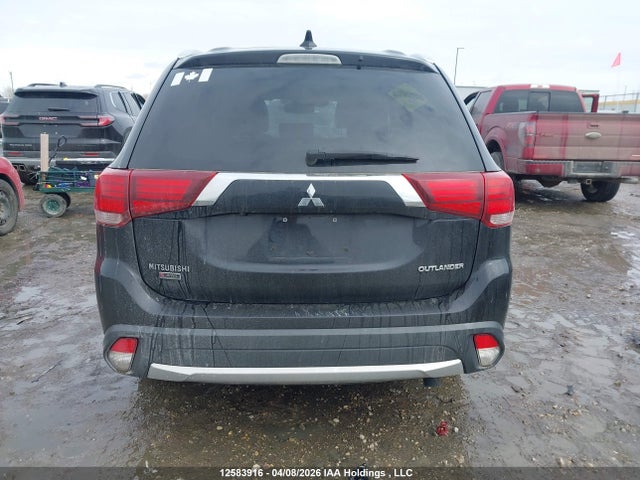 JA4JZ4AXXJZ600691 Mitsubishi OUTLANDER GT