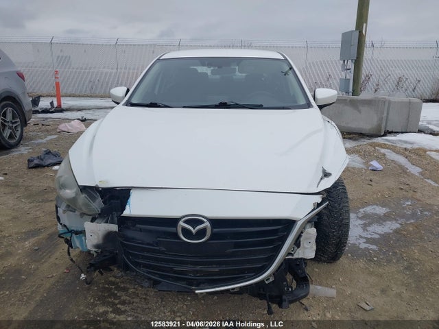 JM1BM1V74E1176964 Mazda MAZDA3