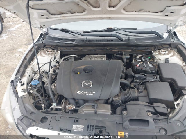JM1BM1V74E1176964 Mazda MAZDA3