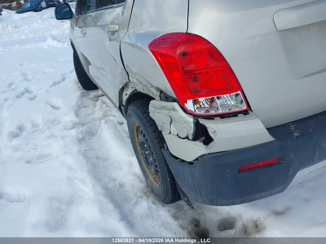 2015 Chevrolet Trax 2lt მანქანა იყიდება აუქციონზე, vin: 3GNCJMSB9FL231613, აუქციონის ნომერი: 12583931
