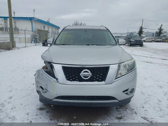 12583935 :رقم المزاد ، 5N1AR2MM6FC644494 vin ، 2015 Nissan Pathfinder Platinum/s/sl/sv مزاد بيع