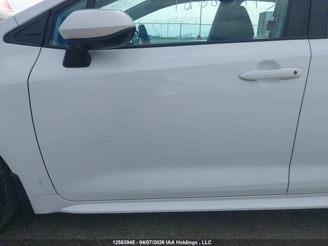 2022 Toyota Corolla Le მანქანა იყიდება აუქციონზე, vin: 5YFBPMBE4NP307706, აუქციონის ნომერი: 12583945
