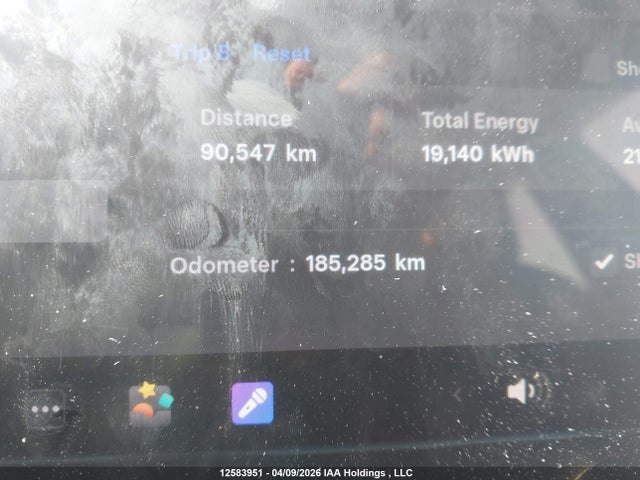 12583951 :رقم المزاد ، 5YJ3E1EB4JF127027 vin ، 2018 Tesla Model 3 مزاد بيع