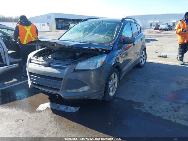 1FMCU0G97FUC83404 Ford ESCAPE SE