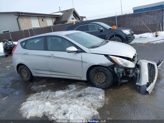 KMHCT5AE5HU309247 Hyundai ACCENT SE