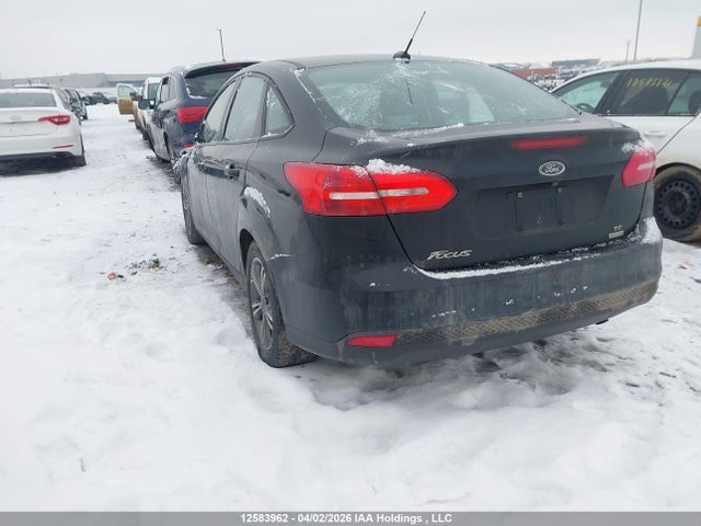 Ford FOCUS SE 2017 1FADP3FE3HL310810 Image 3