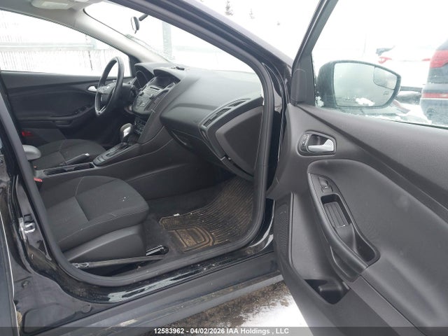 Ford FOCUS SE 2017 1FADP3FE3HL310810 Image 5