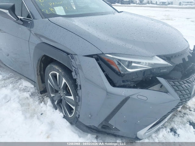 JTHL9JBH0L2034636 Lexus UX 250H