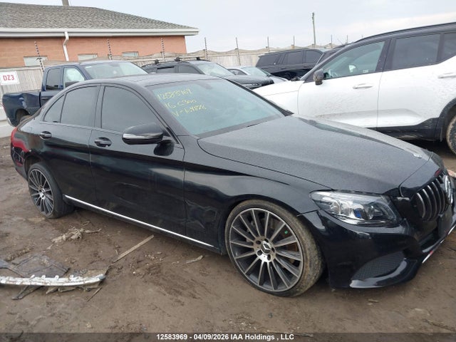55SWF4KB1GU104828 Mercedes-Benz C 300 4matic