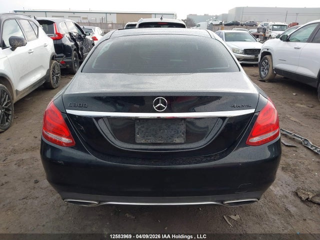 55SWF4KB1GU104828 Mercedes-Benz C 300 4matic