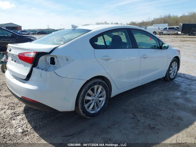 2014 Kia Forte მანქანა იყიდება აუქციონზე, vin: KNAFX4A62E5113522, აუქციონის ნომერი: 12583995