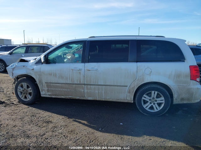 2C4RDGDG8ER384991 Dodge Grand Caravan Crew