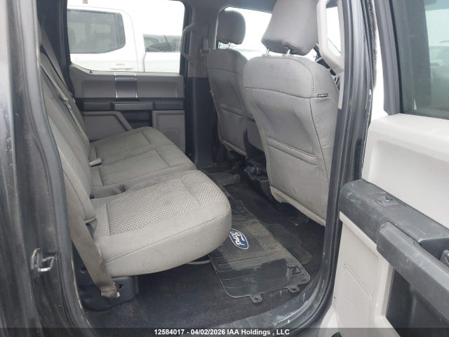 1FTEW1EP1GKF01011 Ford F-150 Xlt