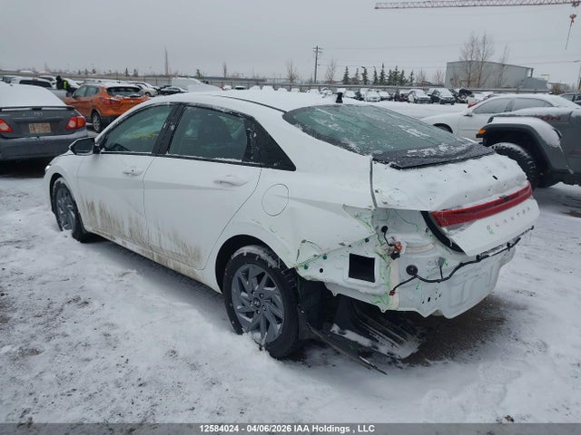 KMHLM4DG8SU884227 Hyundai Elantra Preferred