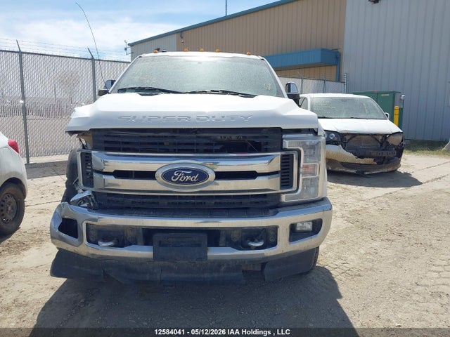 1FT7W2B6XKED88838 Ford F-250 Xlt
