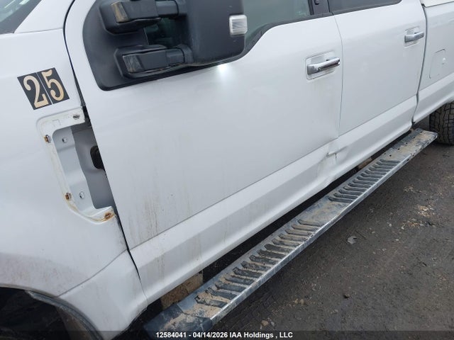 1FT7W2B6XKED88838 Ford F-250 Xlt