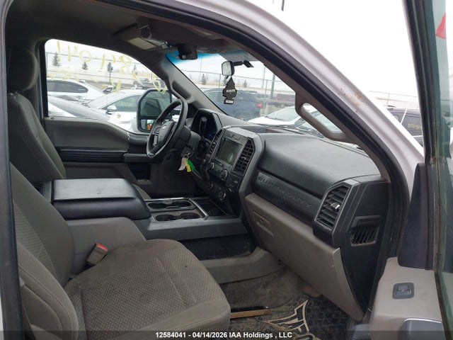 1FT7W2B6XKED88838 Ford F-250 Xlt