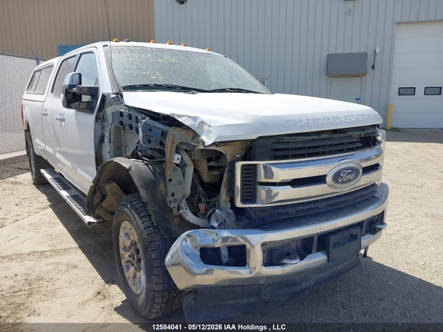 1FT7W2B6XKED88838 Ford F-250 Xlt