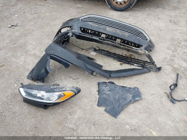 12584045 :رقم المزاد ، 3FA6P0T95GR161279 vin ، 2016 Ford Fusion Se مزاد بيع