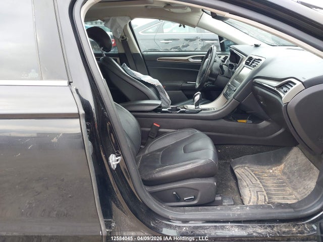 12584045 :رقم المزاد ، 3FA6P0T95GR161279 vin ، 2016 Ford Fusion Se مزاد بيع