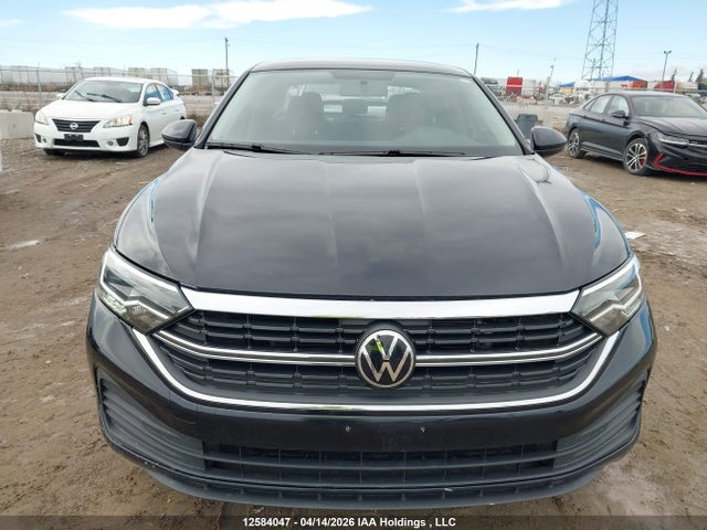 3VWCM7BU1NM020401 Volkswagen Jetta